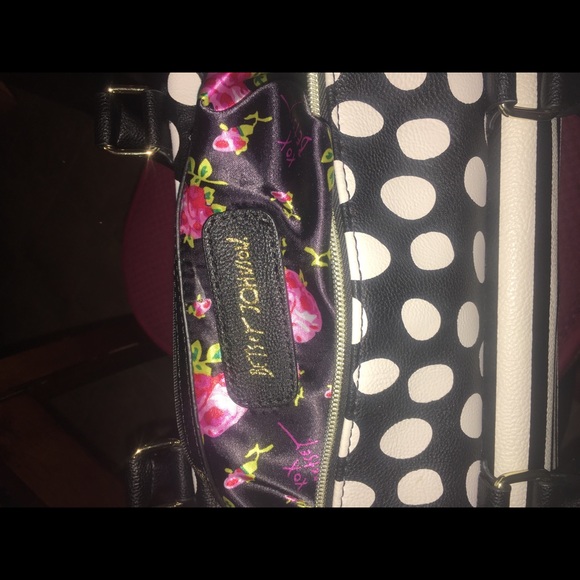 Betsiey Johnson bag new - Picture 5 of 6